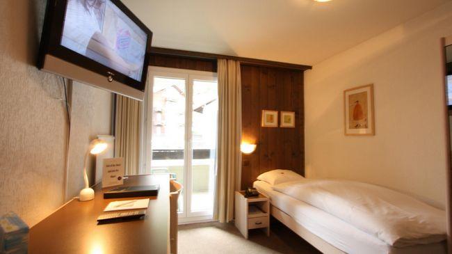 Hostel Walser Saas Fee Pokoj fotografie